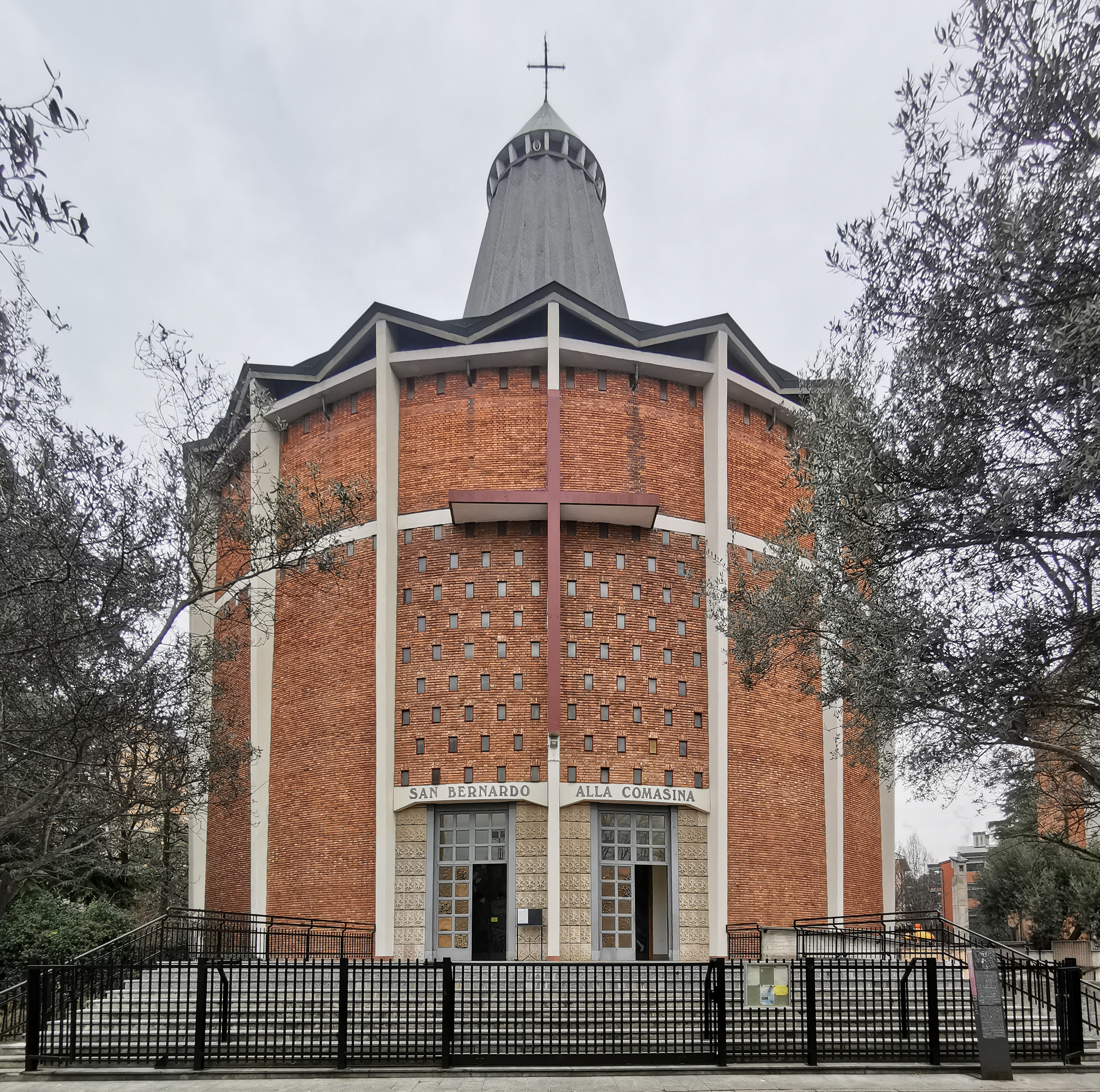 Foto della chiesa Parrocchia San Bernardo alla Comasina - Milano